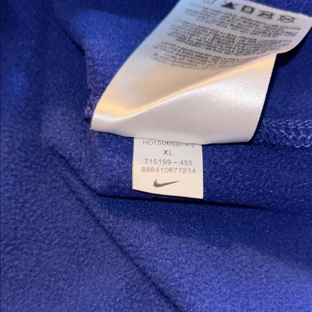 Nike Therma Fit Blue and Gray Mock Neck Colorblock Swoosh 1/4 Zip Fleece